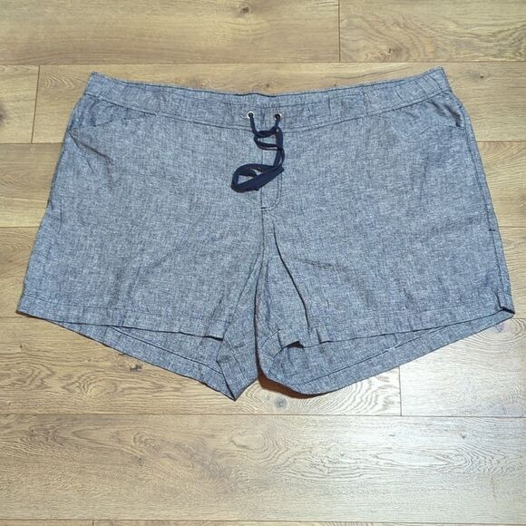 Lane Bryant Women's Linen Blend Shorts Pockets NWOT Size 28 - Picture 1 of 7